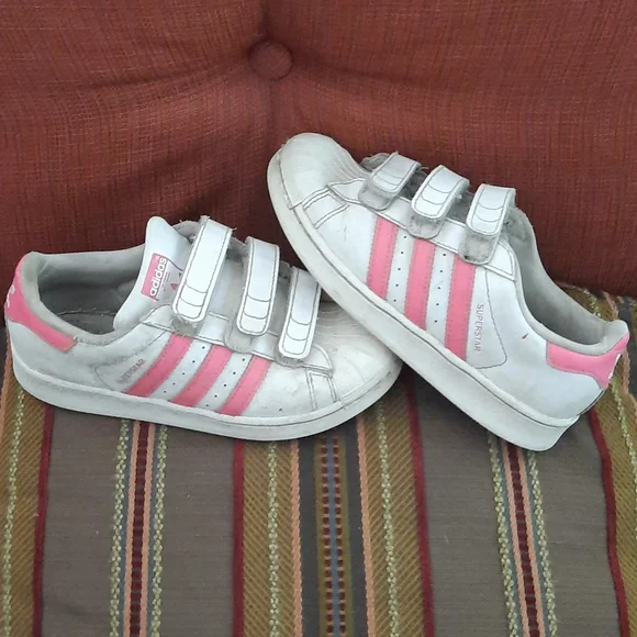 adidas gazelle silver green womens Vintage Adidas Velcro Sneakers Women's US 7.5 – dla dushy main image 1